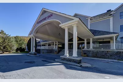 37 Corey Rd #212, Hancock, MA 01237 - Photo 2