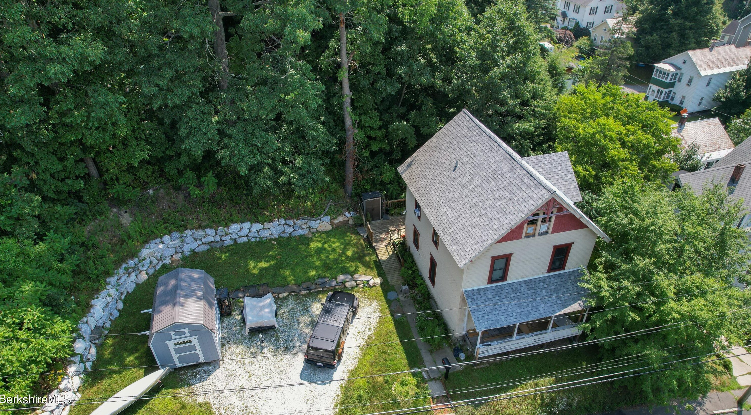 112 Holden St, Clarksburg, MA 01247