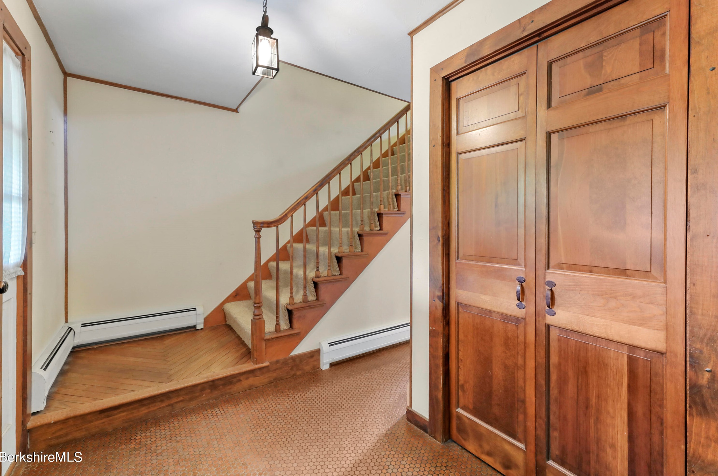 51 East Road, Adams, MA 01220