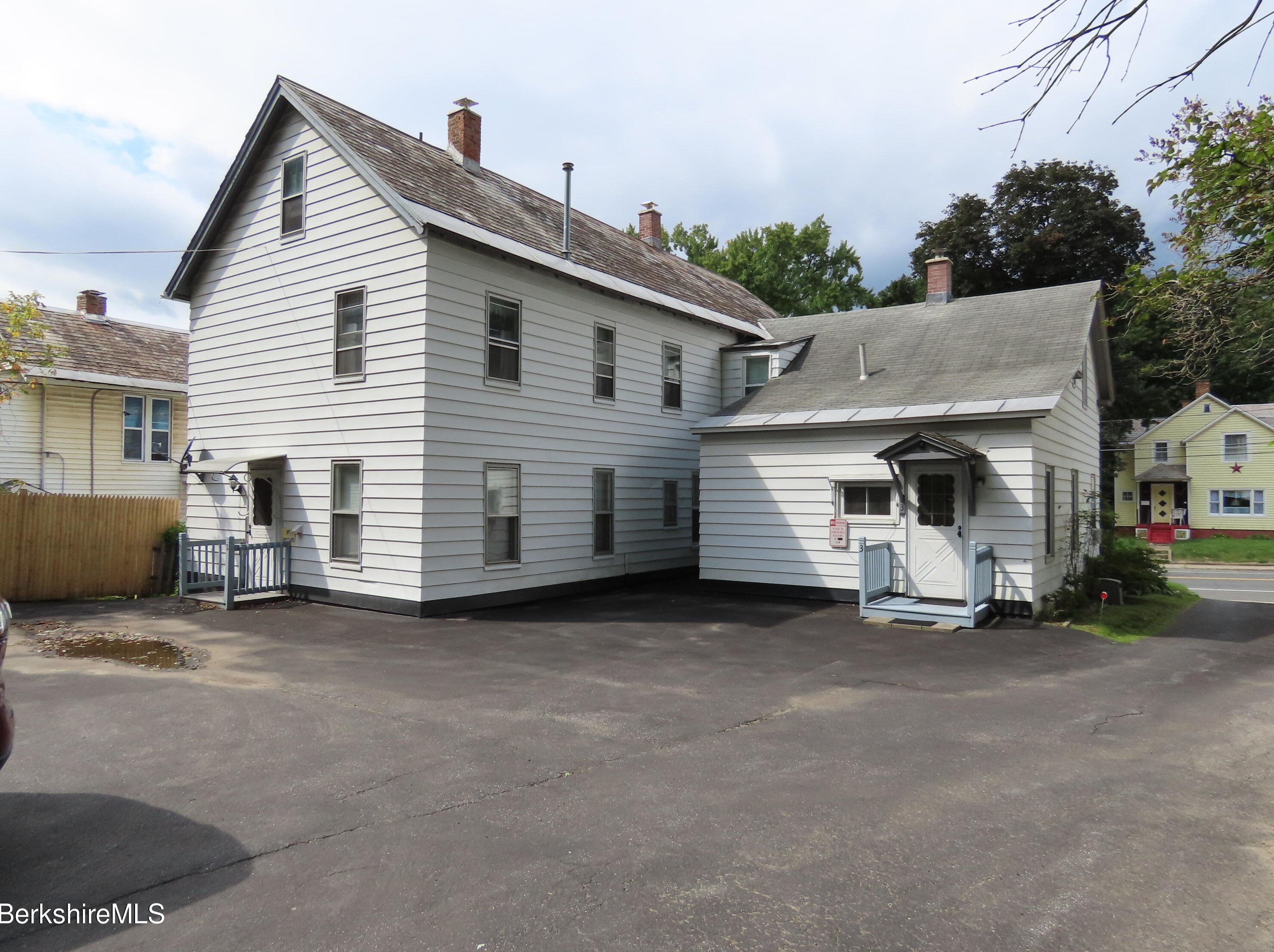 352-354 W Main St, Clarksburg, MA 01247