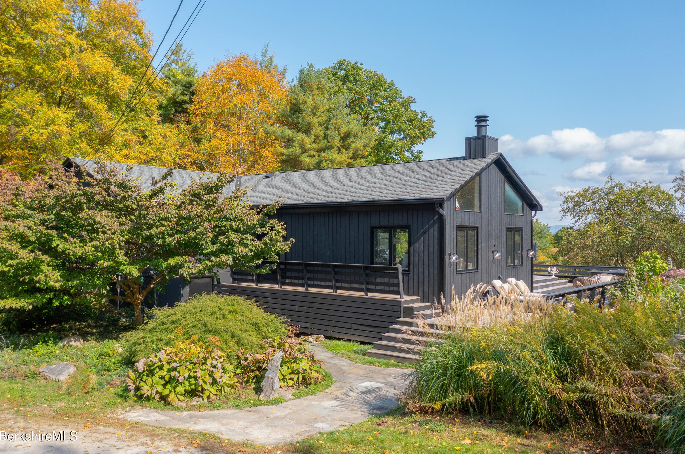 92 Jug End Rd, Mount Washington, MA 01258