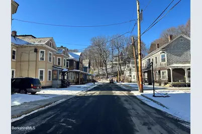 62-64 Chase Ave, North Adams, MA 01247 - Photo 30