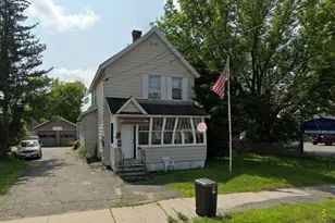 762 East St, Pittsfield, MA 01201 - Photo 1