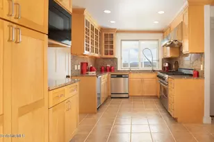 1669 Silver St, Sheffield, MA 01257 - Photo 10