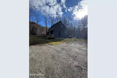 271 Brodie Mtn Rd, Hancock, MA 01237 - Photo 2