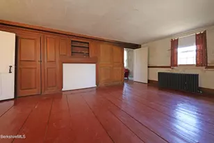 254 Main St, Sheffield, MA 01257 - Photo 32