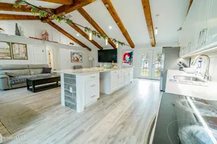 321 High St, Dalton, MA 01226 - Photo 4