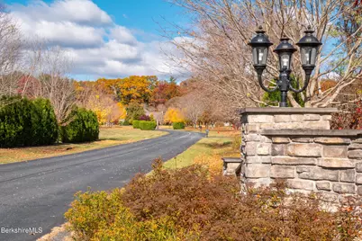 62 Stockbridge Ter, Lee, MA 01238 - Photo 2