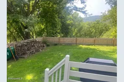 1025 Simonds Rd, Williamstown, MA 01267 - Photo 28