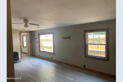 56-58 Columbia St, Adams, MA 01220 - Photo 8