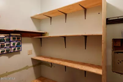 42/44 Railroad St, Great Barrington, MA 01230 - Photo 22