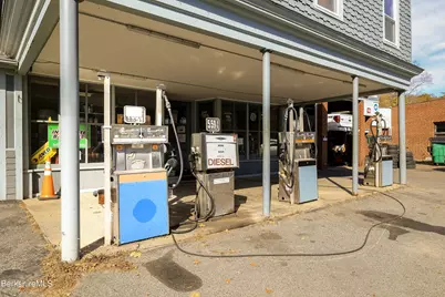163 Front St, Great Barrington, MA 01236 - Photo 4