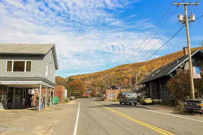 163 Front St, Great Barrington, MA 01236 - Photo 34