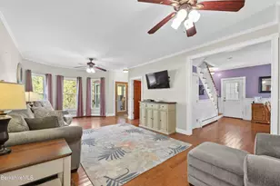 50 Gallup St, North Adams, MA 01247 - Photo 10