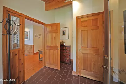 55 Mallard Dr, Becket, MA 01223 - Photo 6