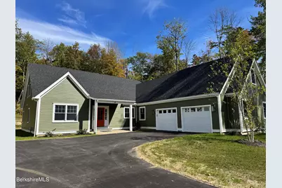 4 Thrushwood Ln, Great Barrington, MA 01230 - Photo 2