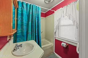 205 High St, Lee, MA 01238 - Photo 32