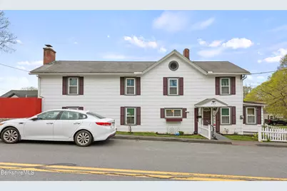 205 High St, Lee, MA 01238 - Photo 2