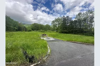 1268 Curran Hwy, North Adams, MA 01247 - Photo 8