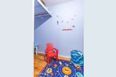144 Brombach St, Pittsfield, MA 01201 - Photo 48