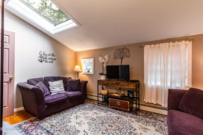 144 Brombach St, Pittsfield, MA 01201 - Photo 36