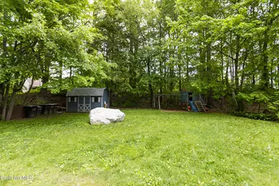144 Brombach St, Pittsfield, MA 01201 - Photo 58