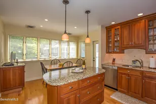 770 Summer St, Lee, MA 01238 - Photo 28