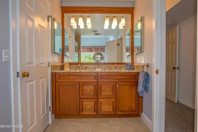 770 Summer St #5D, Lee, MA 01238 - Photo 22