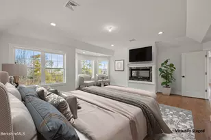 8 Northbrook Ln, Pittsfield, MA 01201 - Photo 46