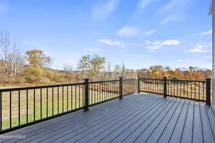 8 Northbrook Ln, Pittsfield, MA 01201 - Photo 8