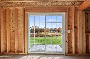 8 Northbrook Ln, Pittsfield, MA 01201 - Photo 68