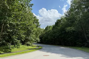 8 Northbrook Ln, Pittsfield, MA 01201 - Photo 82