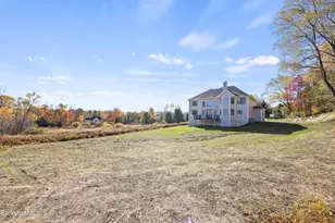 8 Northbrook Ln, Pittsfield, MA 01201 - Photo 70