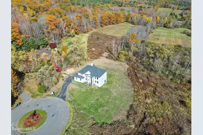 8 Northbrook Ln, Pittsfield, MA 01201 - Photo 76