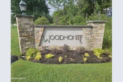 8 Northbrook Ln, Pittsfield, MA 01201 - Photo 78