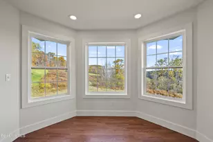 8 Northbrook Ln, Pittsfield, MA 01201 - Photo 50