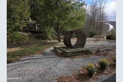 213 Brodie Mountain Rd, Hancock, MA 01237 - Photo 4