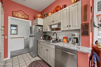 770 Summer St #3A, Lee, MA 01238 - Photo 16