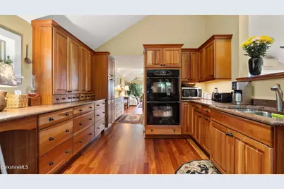 24 Baldwin Hill E/W Rd, Egremont, MA 01230 - Photo 8