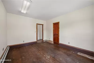 263 State Rd, North Adams, MA 01247 - Photo 20