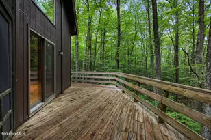 377 Highland Way, Sandisfield, MA 01255 - Photo 18