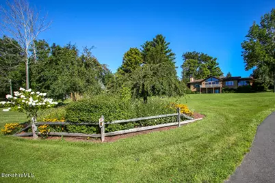 37 Kalliste Hill, Great Barrington, MA 01230 - Photo 4