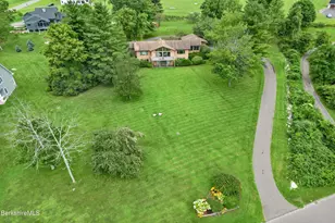 37 Kalliste Hill, Great Barrington, MA 01230 - Photo 4