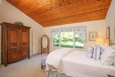 37 Kalliste Hill, Great Barrington, MA 01230 - Photo 12