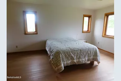 122 Thomas Island Rd, Pittsfield, MA 01201 - Photo 28