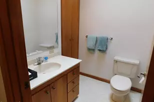 122 Thomas Island Rd, Pittsfield, MA 01201 - Photo 18