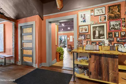 438/444 North St, Pittsfield, MA 01201 - Photo 32