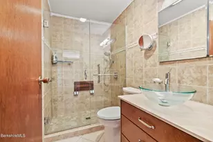 1310 Lenox Rd, Richmond, MA 01254 - Photo 26