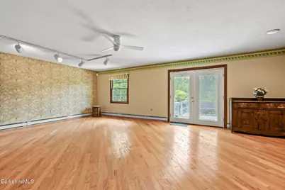 1310 Lenox Rd, Richmond, MA 01254 - Photo 12