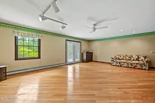 1310 Lenox Rd, Richmond, MA 01254 - Photo 14